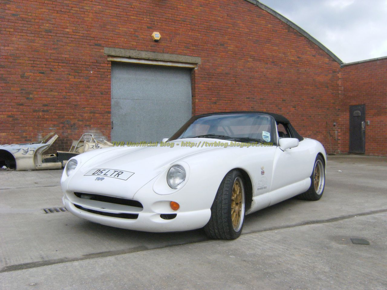 TVRs in white: update | TVR Unofficial Blog